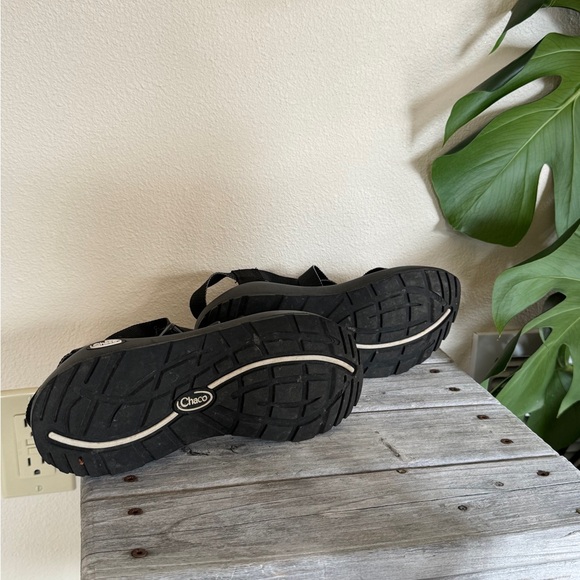 Chaco Women’s Z/2 Adjustable Strap Classic Sandal Sz 7 Black EUC - Picture 9 of 13